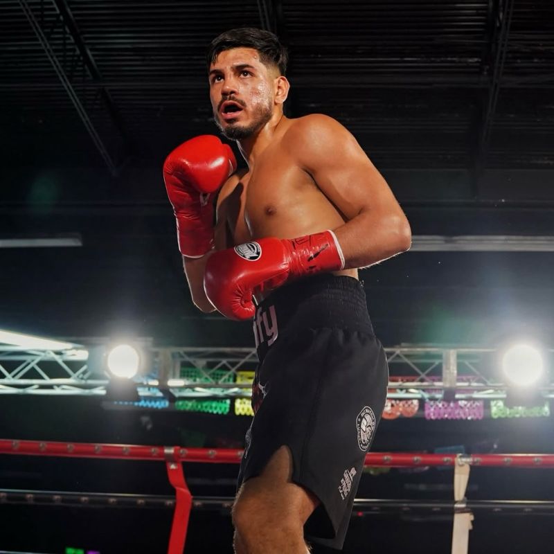 Giovanni Marquez in the ring